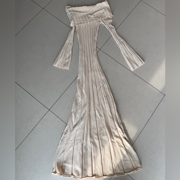 MESHKI DRESS - Picture 3 of 6